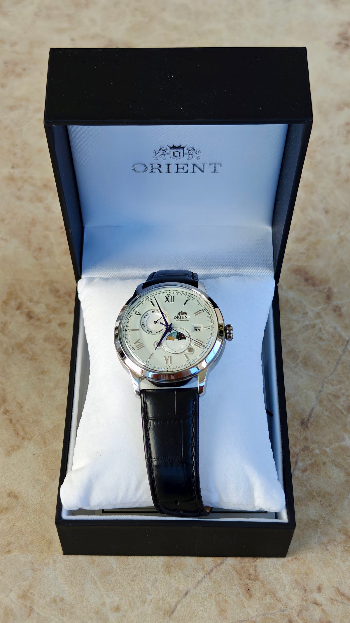 Orient Bambino Sun & Moon RA-AK0802S30B – Automático