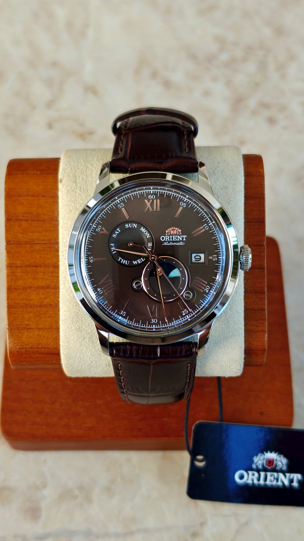 Orient Bambino Sun & Moon RA-AK0804Y30B – Automático