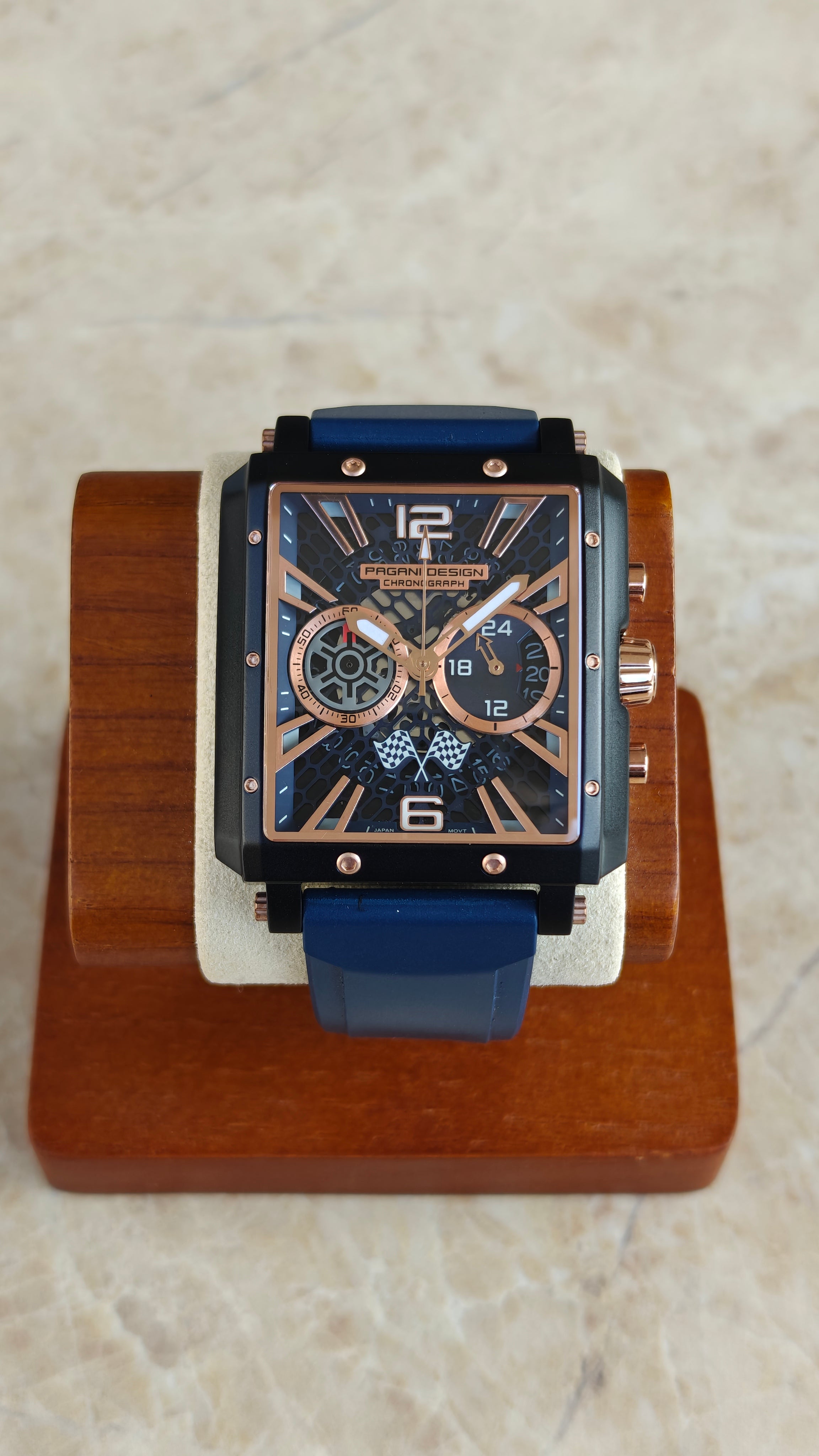 Pagani Design PD-1725 – Diseño Original