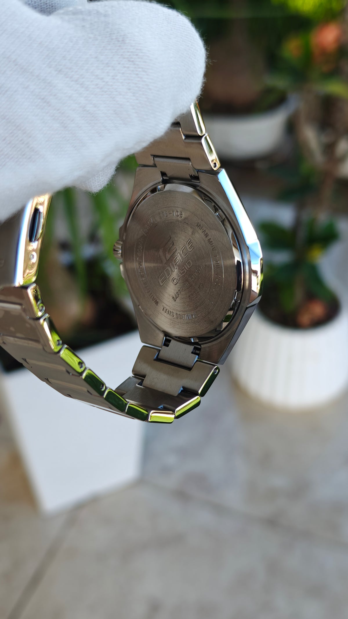 Casio Edifice EFB-108D-1AV – Cristal de Zafiro