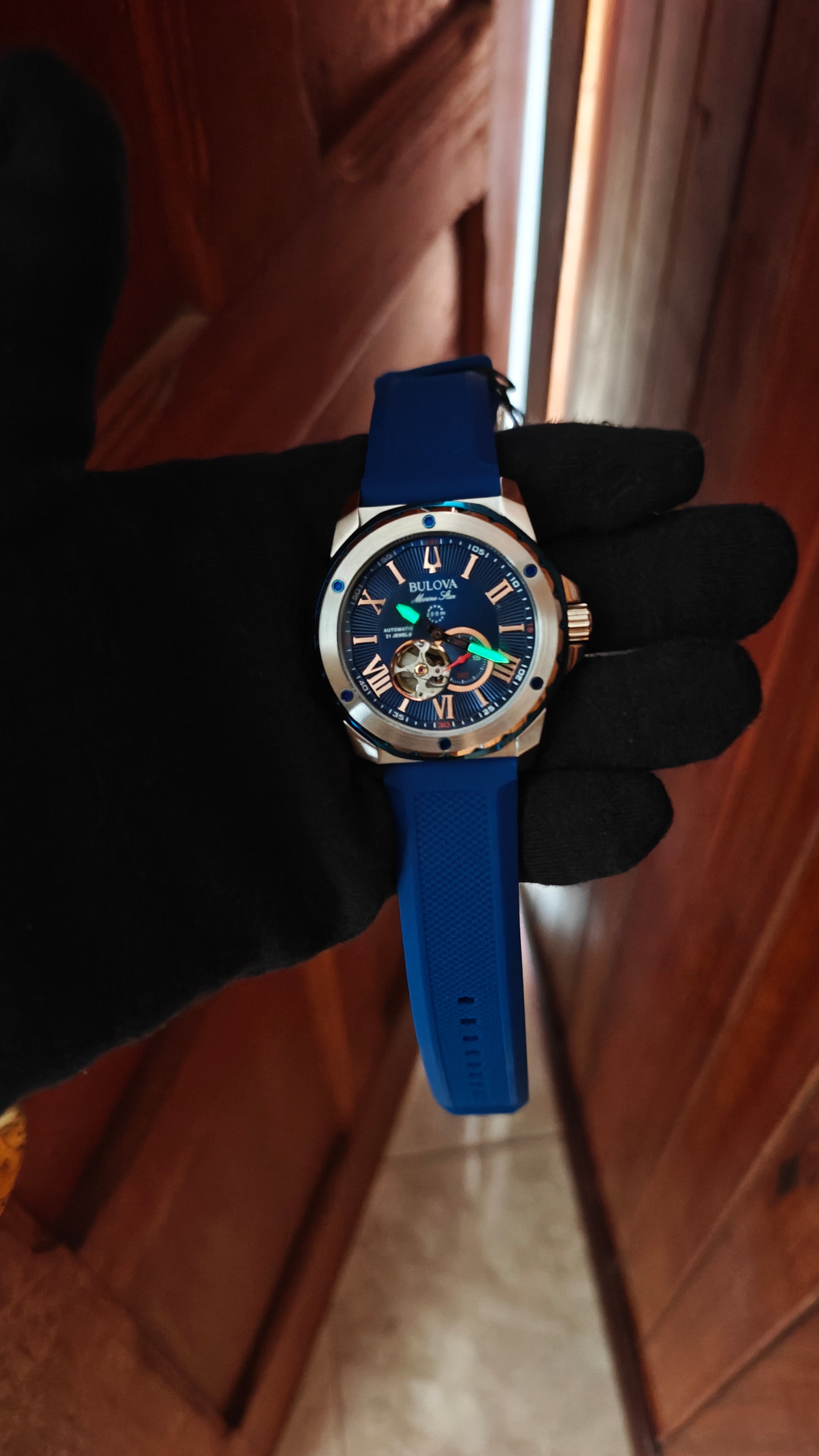 Bulova Marine Star 98A282 – Automático Blue & Silver