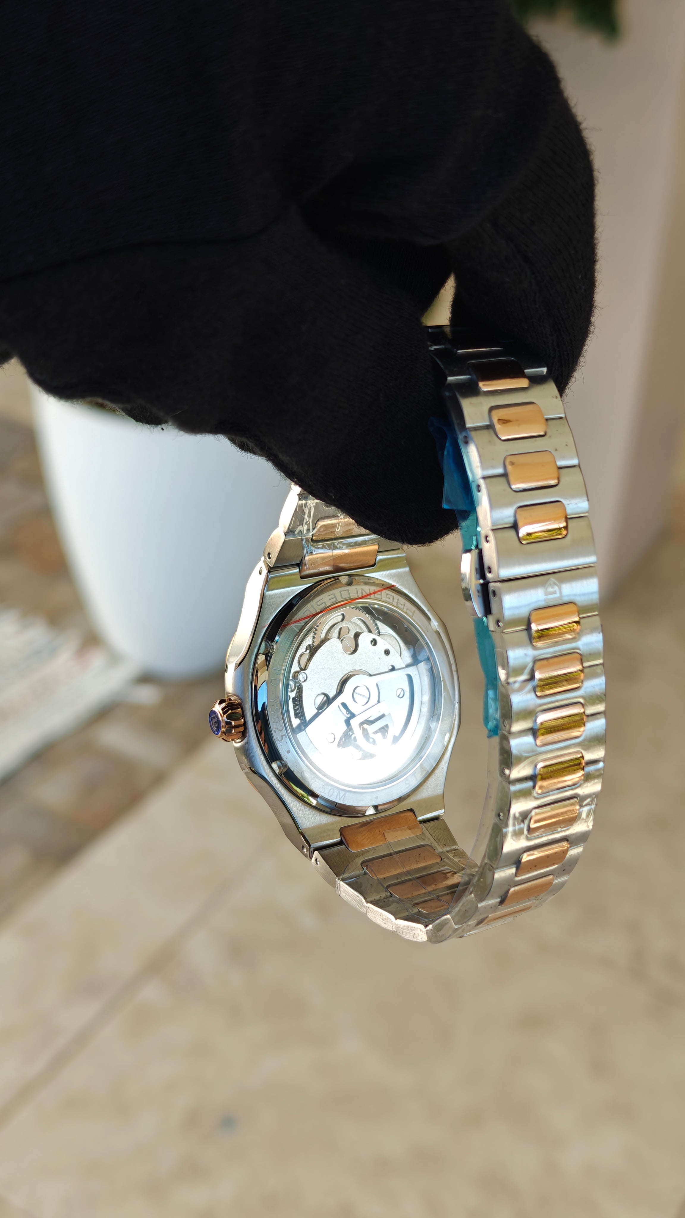 Pagani Design PD-YS025 – Estilo Nautilus Open Heart