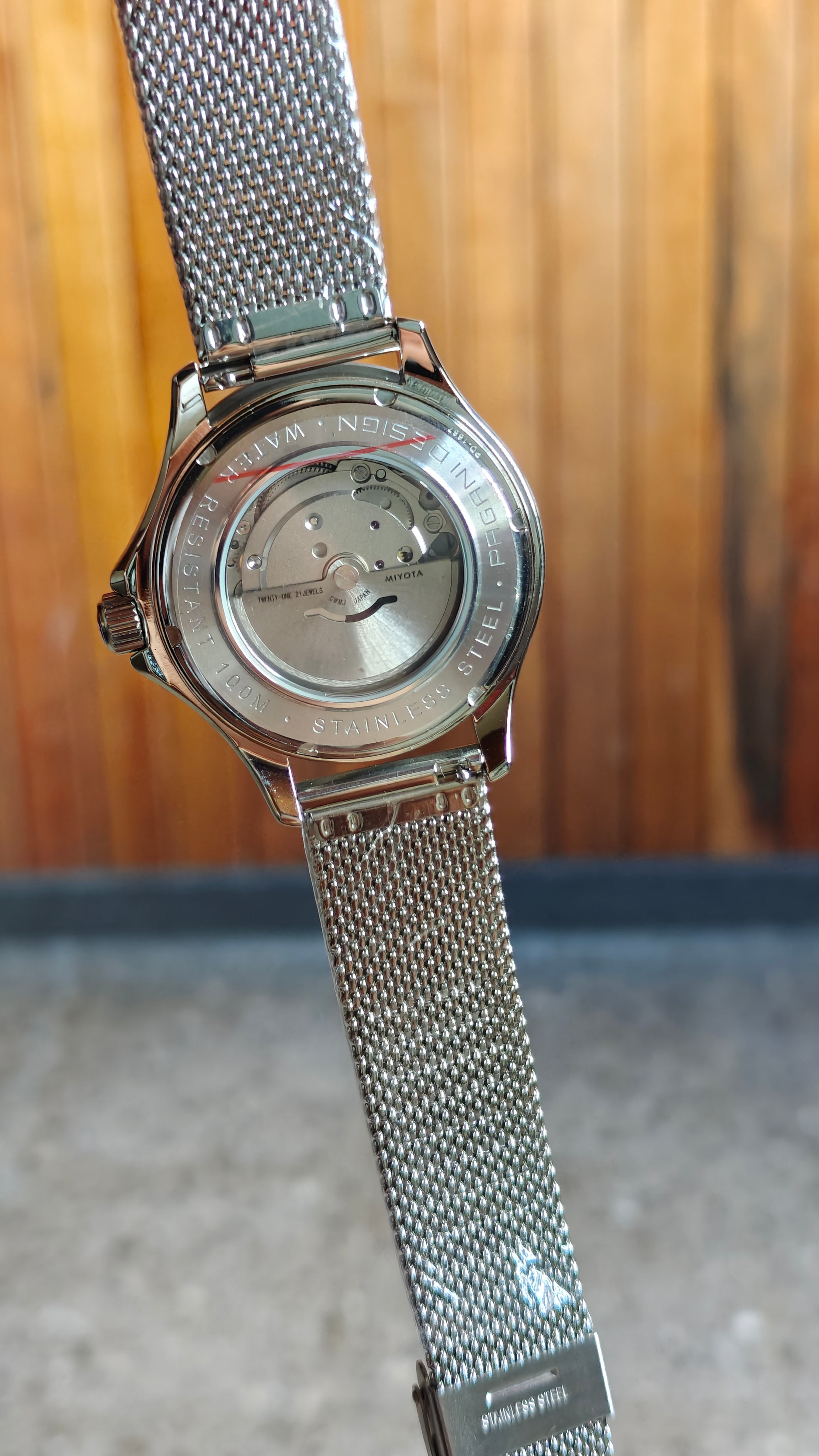 Pagani Design PD-1667 – Homenaje al Omega Seamaster de 007