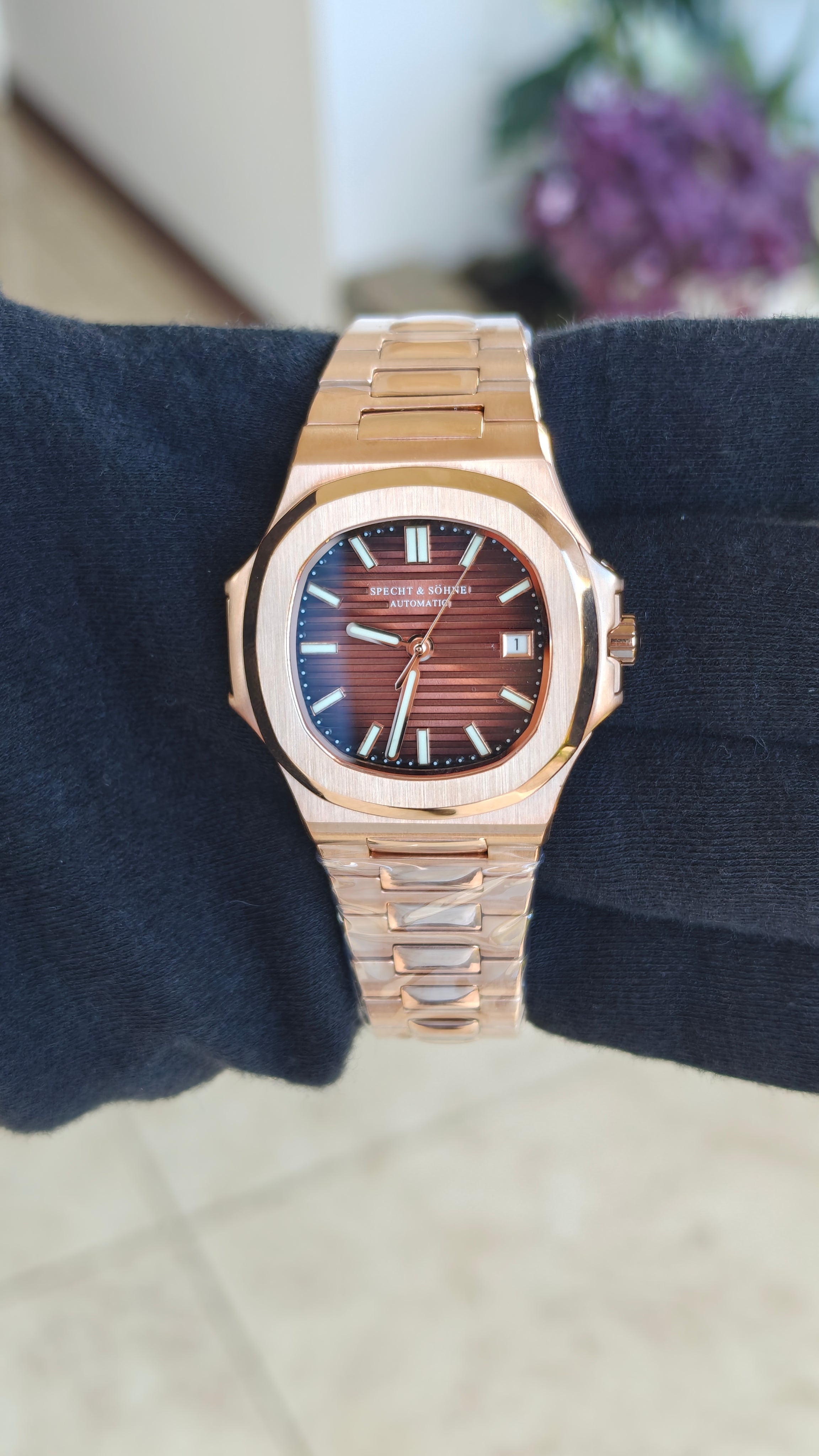 Specht & Söhne SP0002 – Homenaje al Patek Philippe Nautilus Oro Rosa