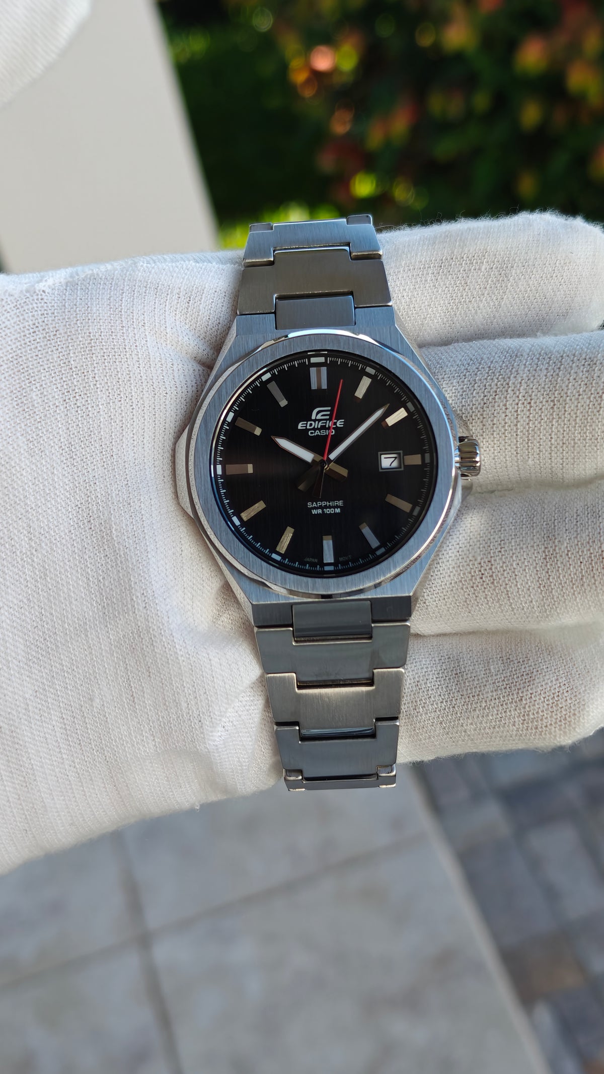 Casio Edifice EFB-108D-1AV – Cristal de Zafiro