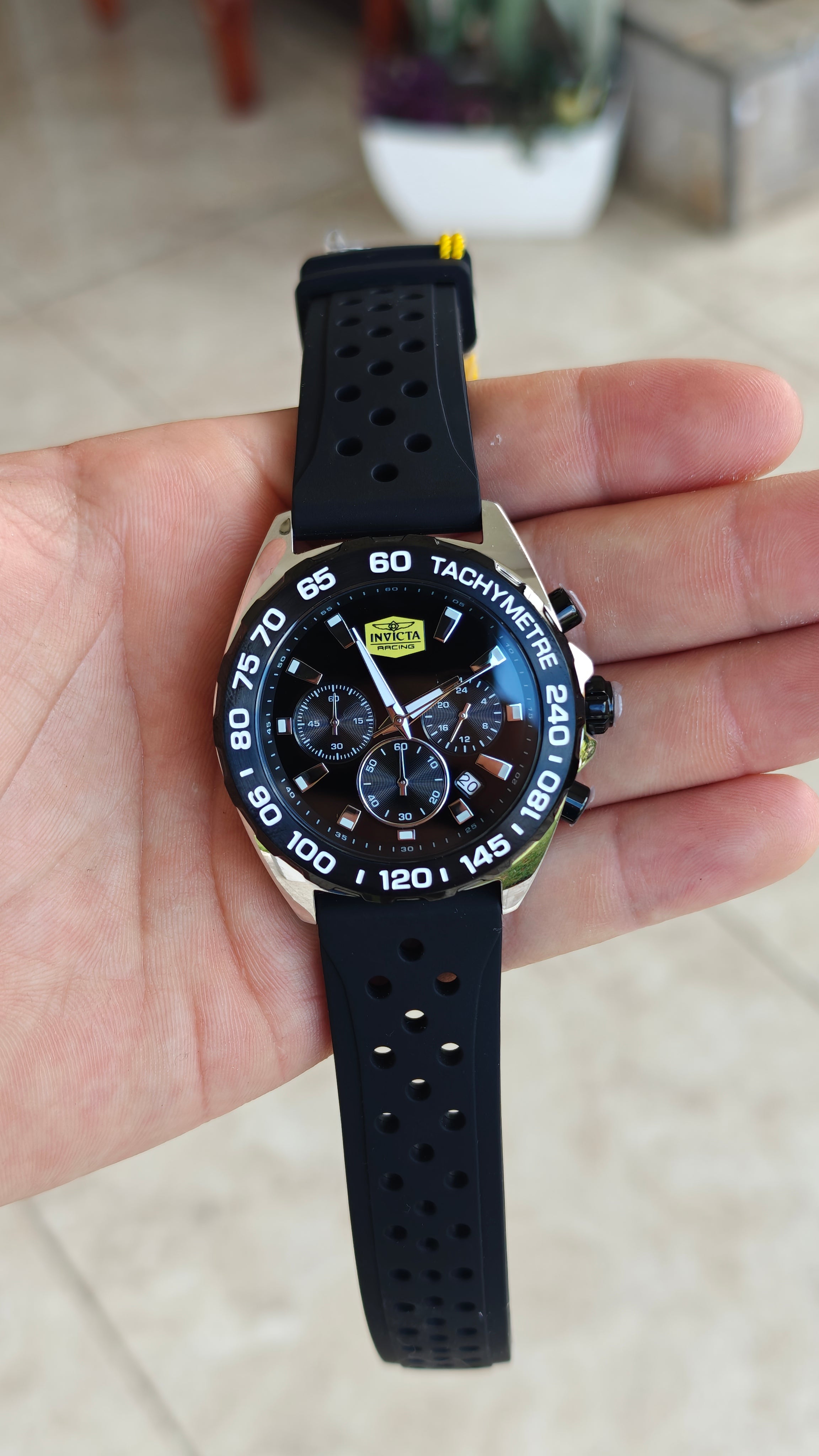 Invicta Racing Chronograph 47768