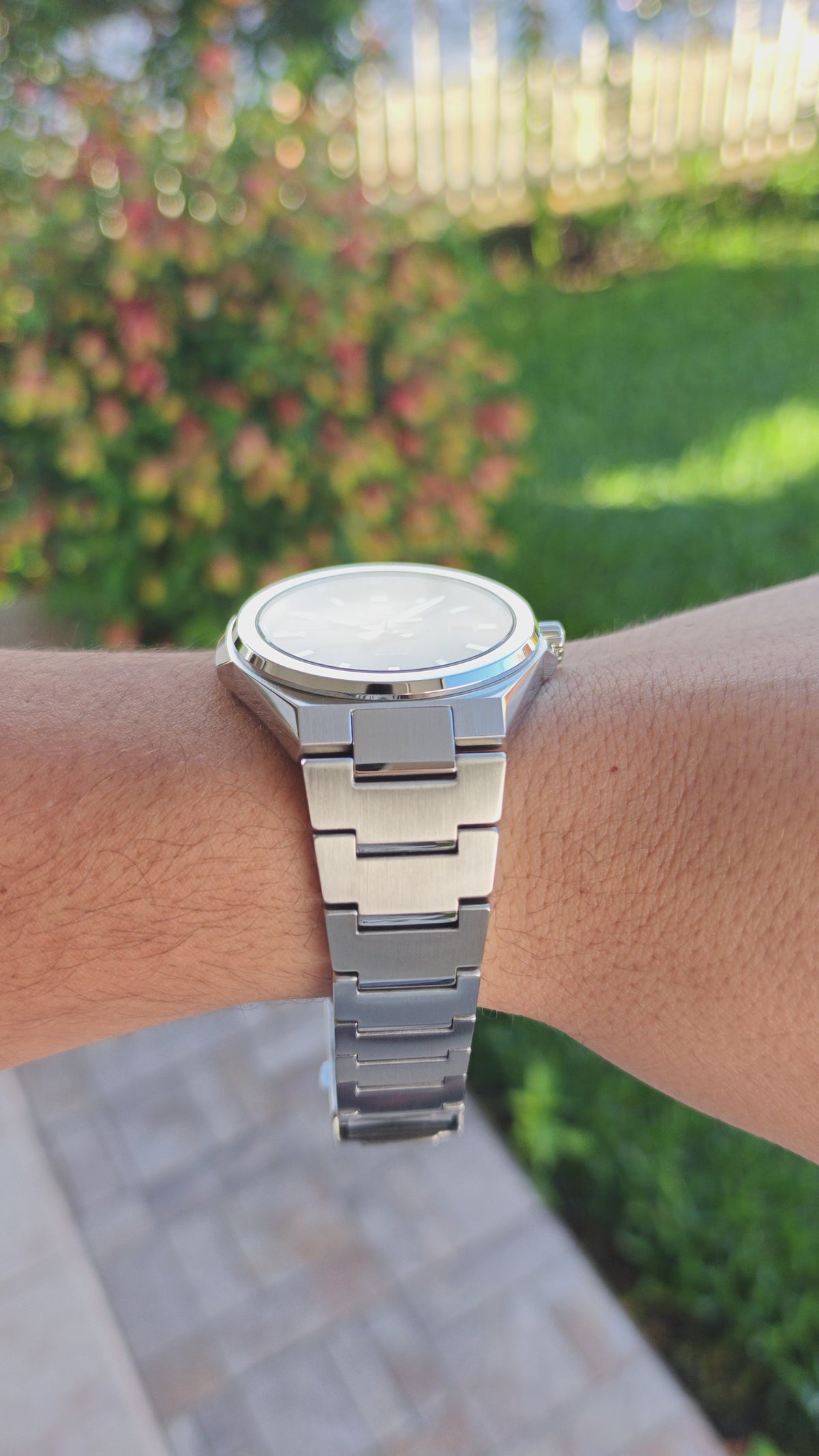 Casio Edifice EFB-108D-1AV – Cristal de Zafiro