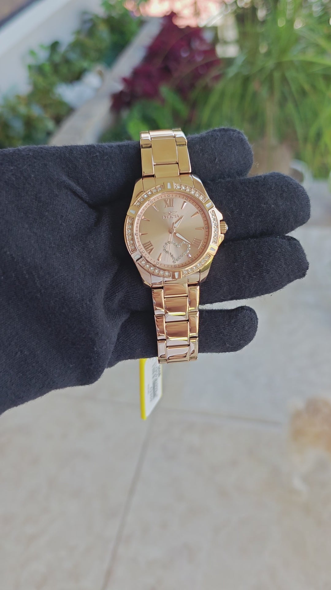 Invicta Angel 49843 – Quartz Rose Gold Crystal