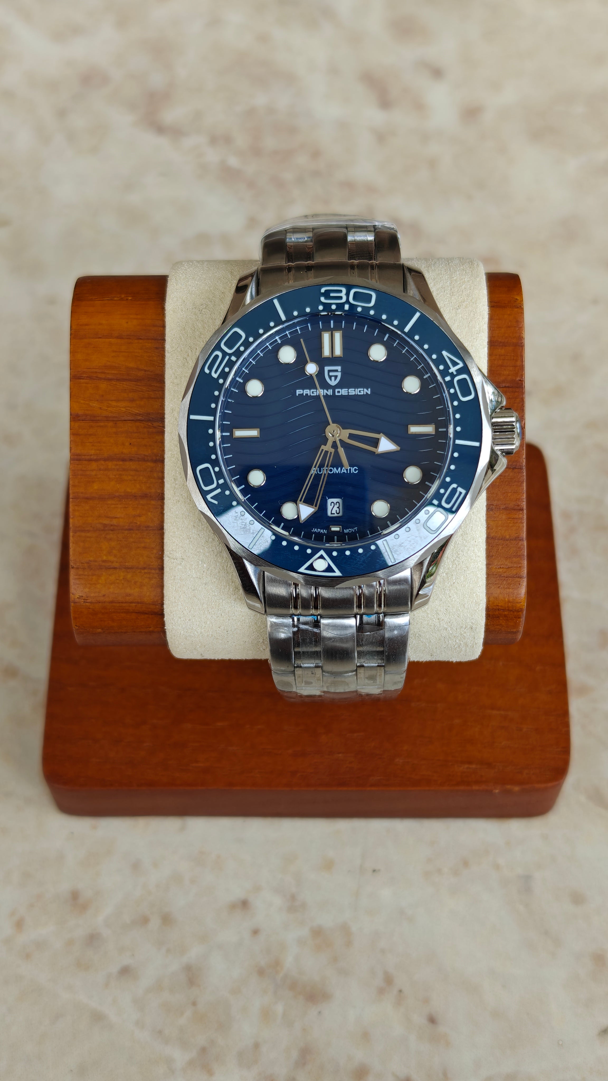 Pagani Design PD-1685 – Homenaje al Omega Seamaster 007