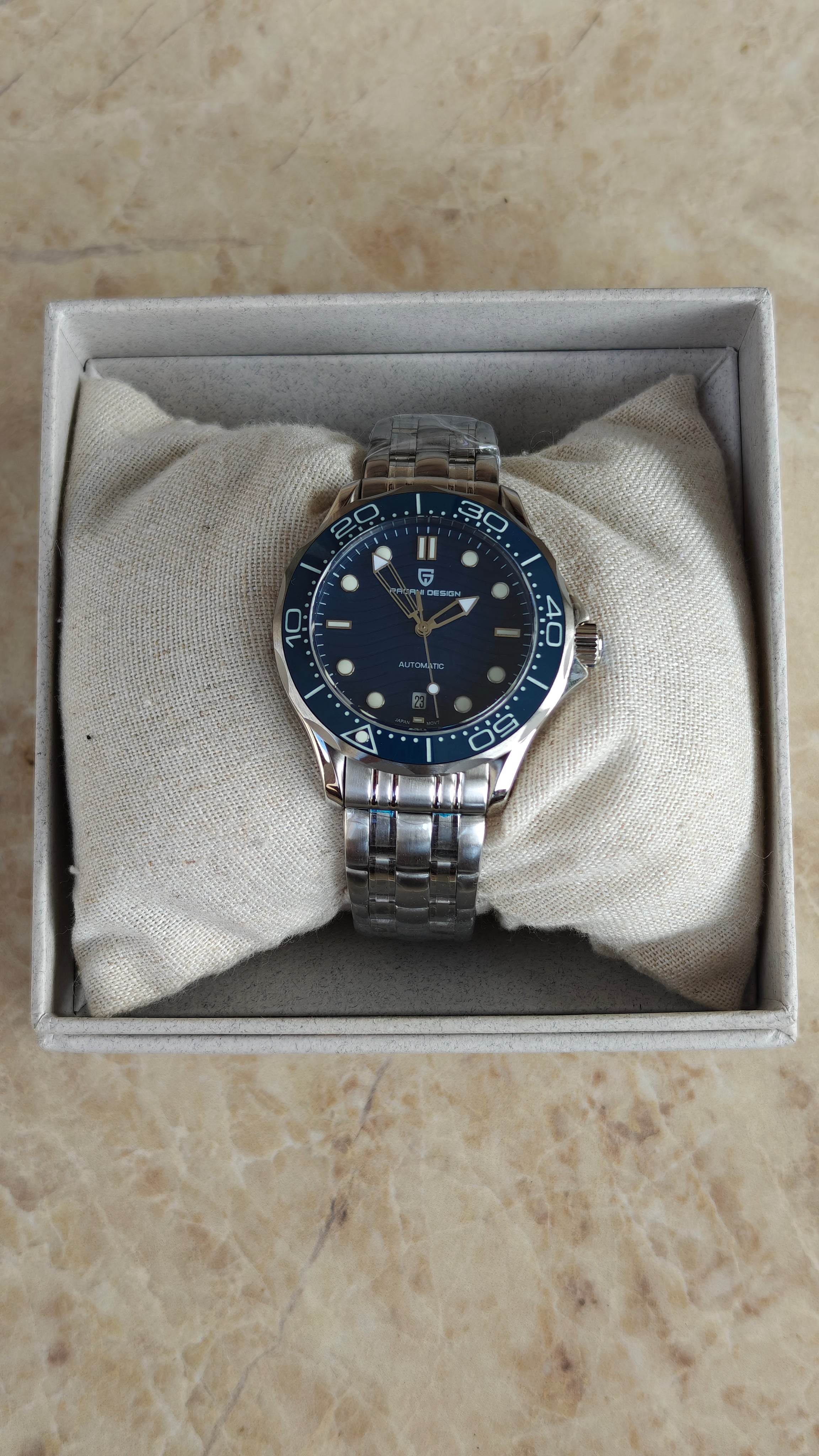 Pagani Design PD-1685 – Homenaje al Omega Seamaster 007