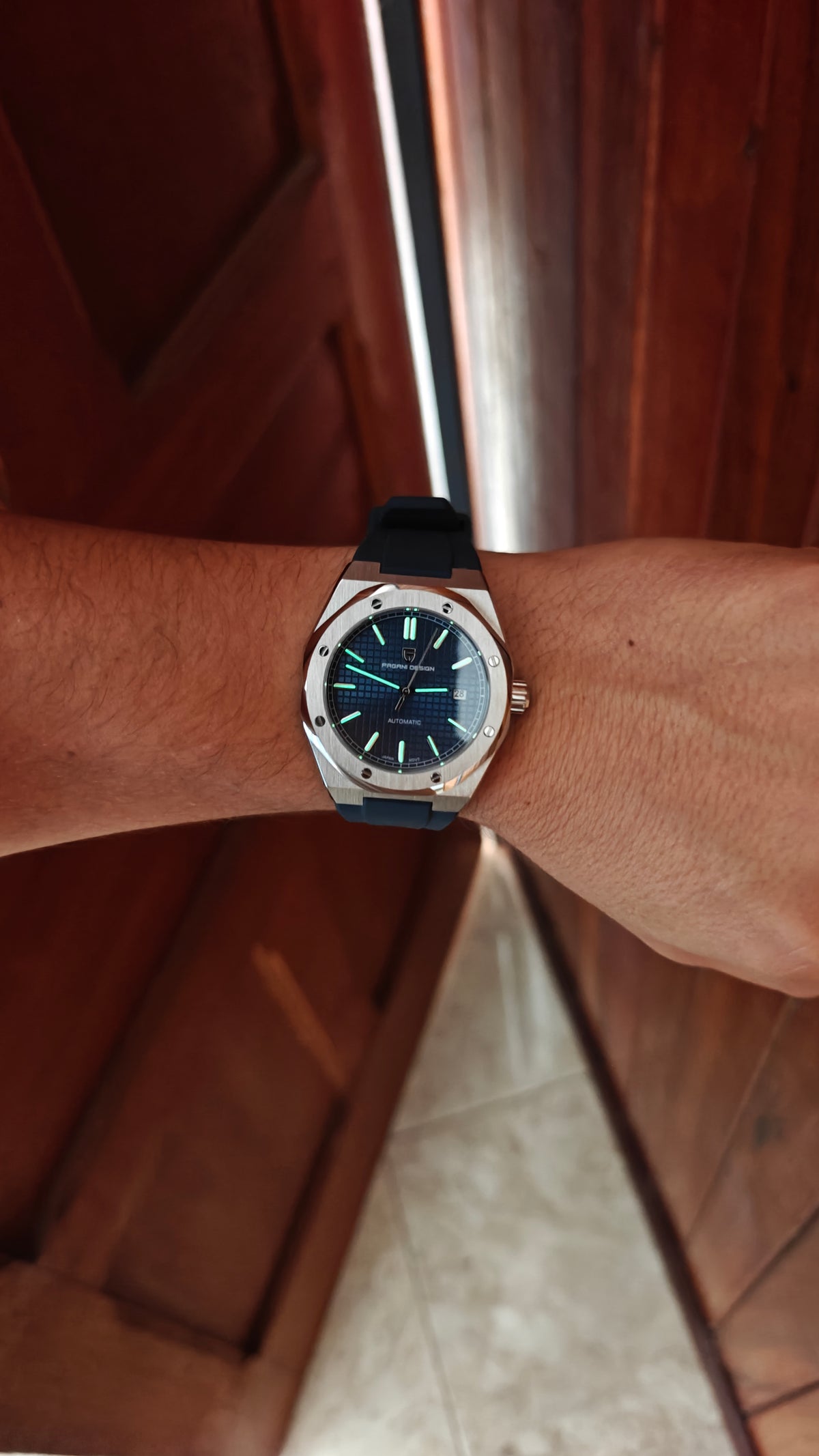 Pagani Design PD-1673 – Homenaje al AP Royal Oak