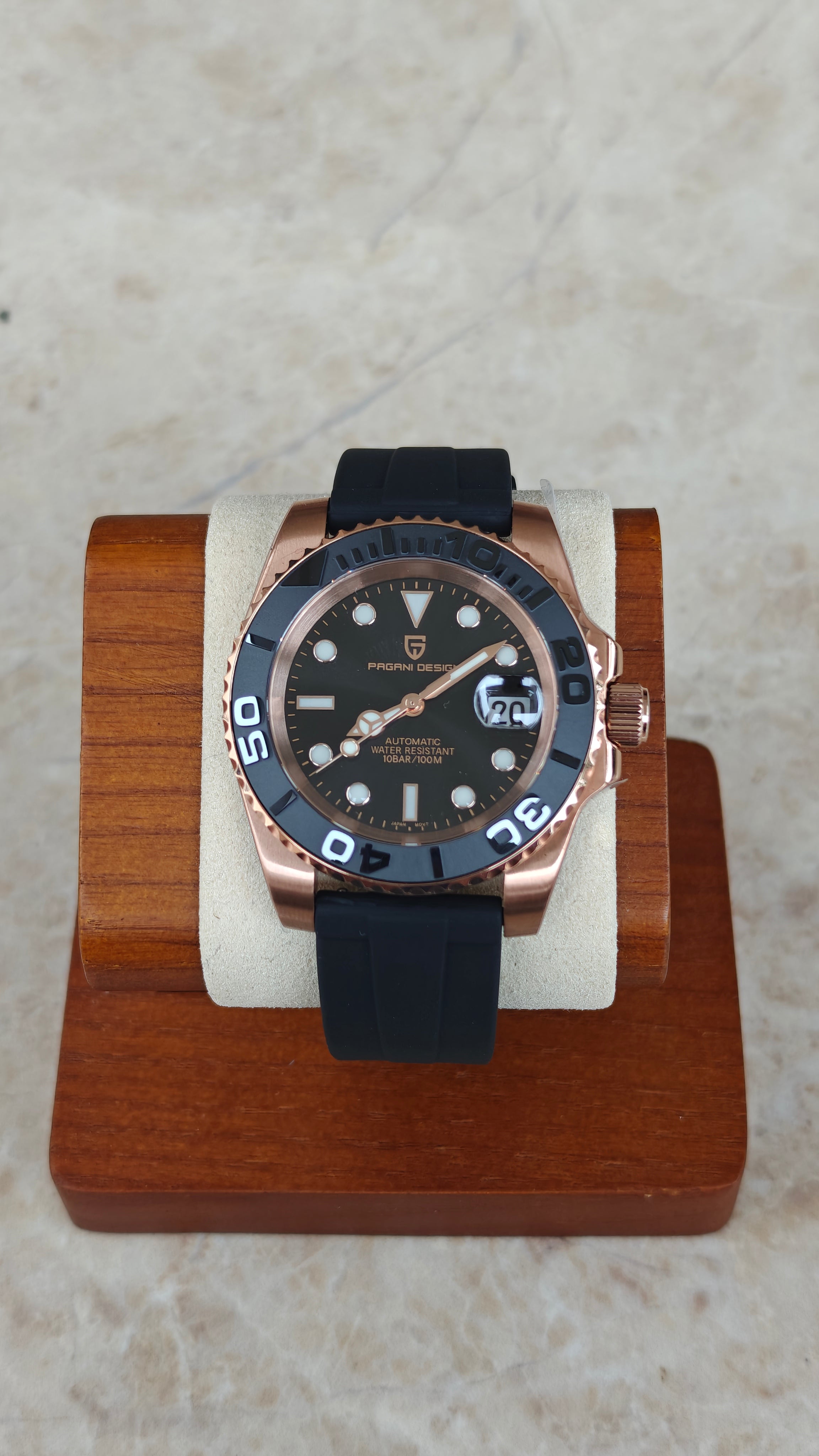 Pagani Design PD‑1651 – Homenaje al Rolex Yacht-Master Oro Rosa correa de caucho