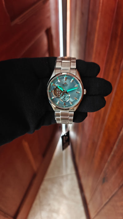 Orient Contemporary RA-AR0009L10B