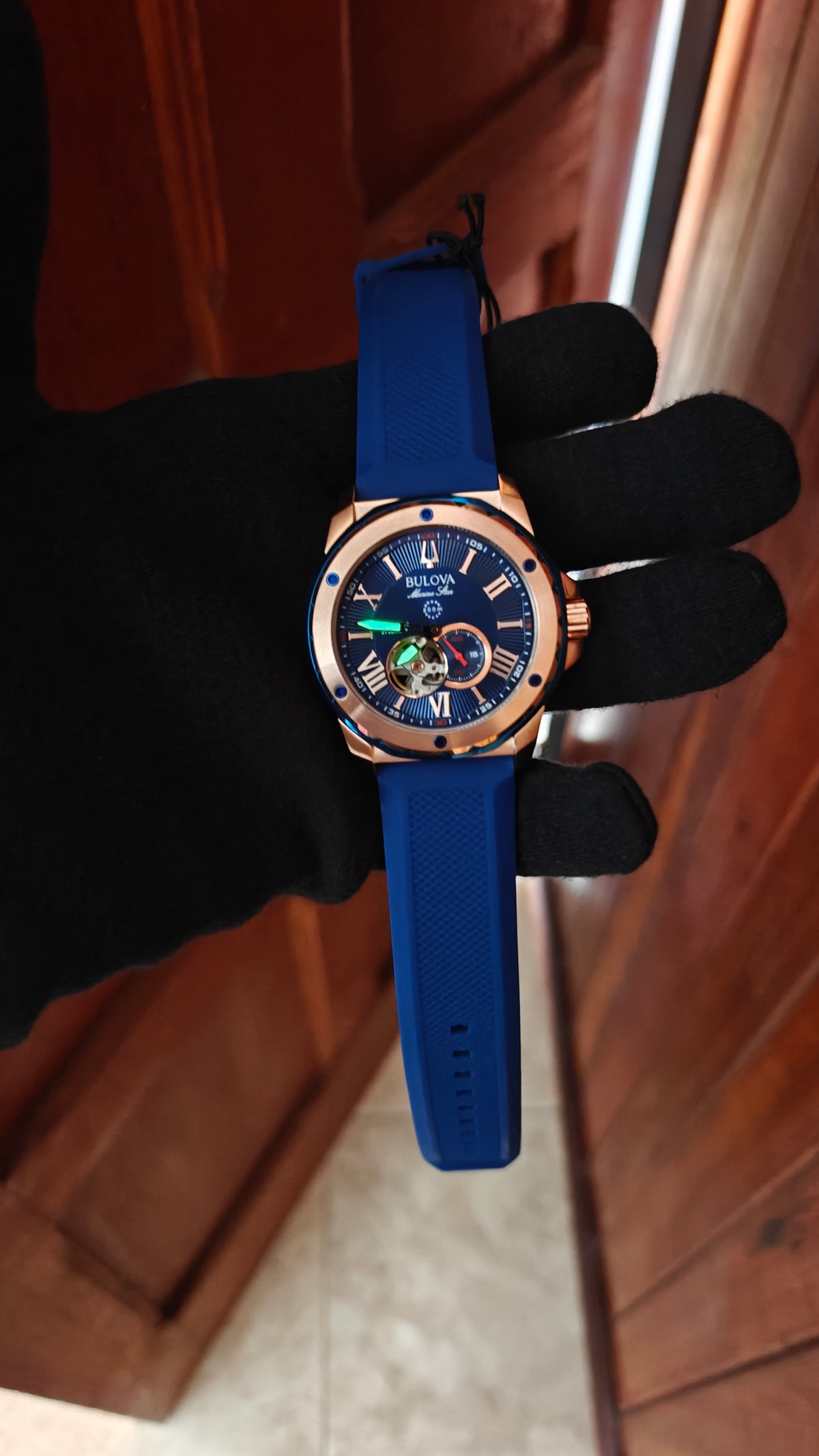 Bulova Marine Star 98A227 – Automático Blue & Rose Gold