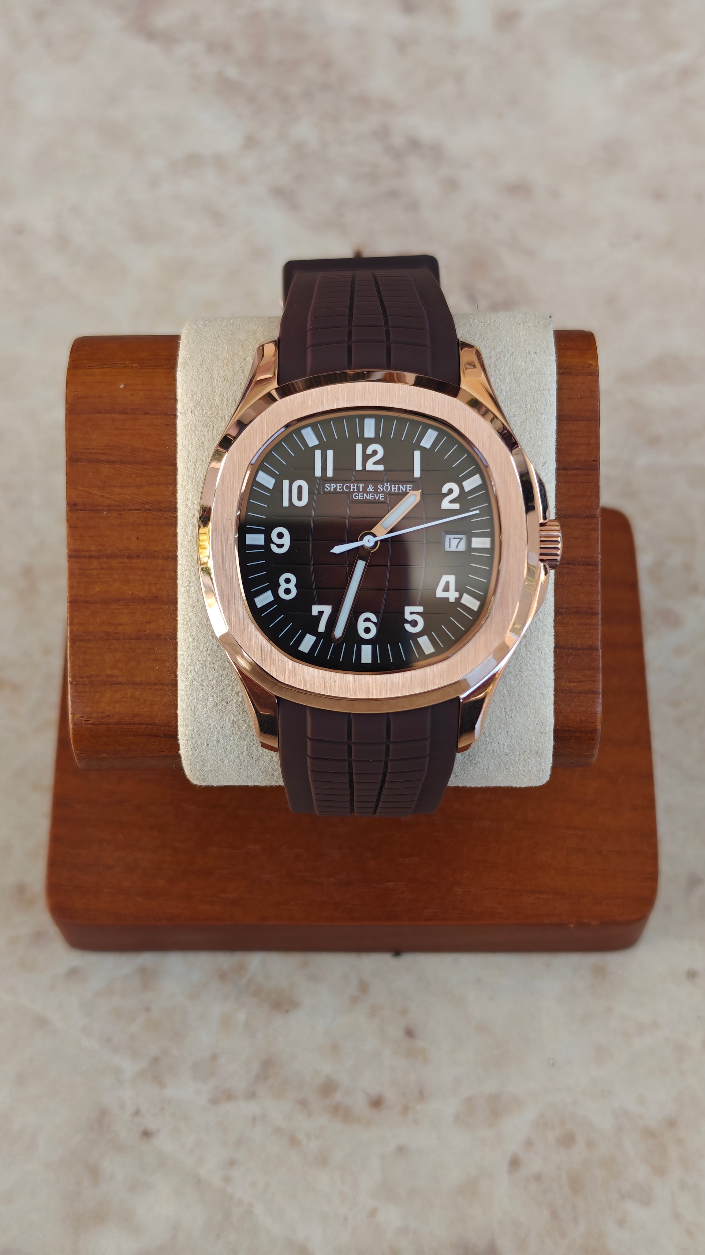 Specht & Söhne SP0008 – Homenaje al Patek Philippe Aquanaut oro rosa