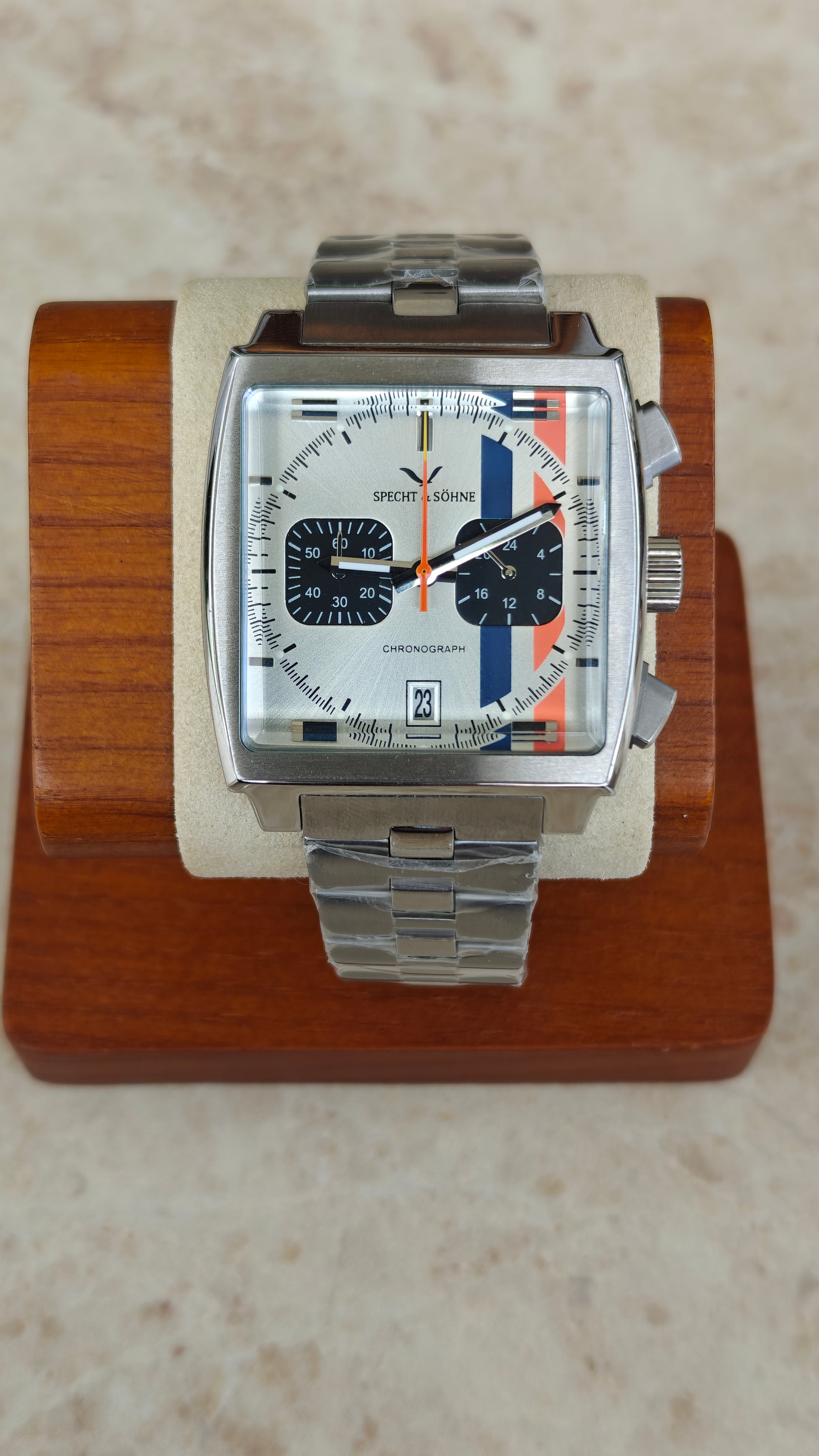 Specht & Söhne SP0009 – Homenaje al TAG Heuer Monaco