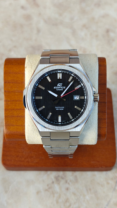 Casio Edifice EFB-108D-1AV – Cristal de Zafiro