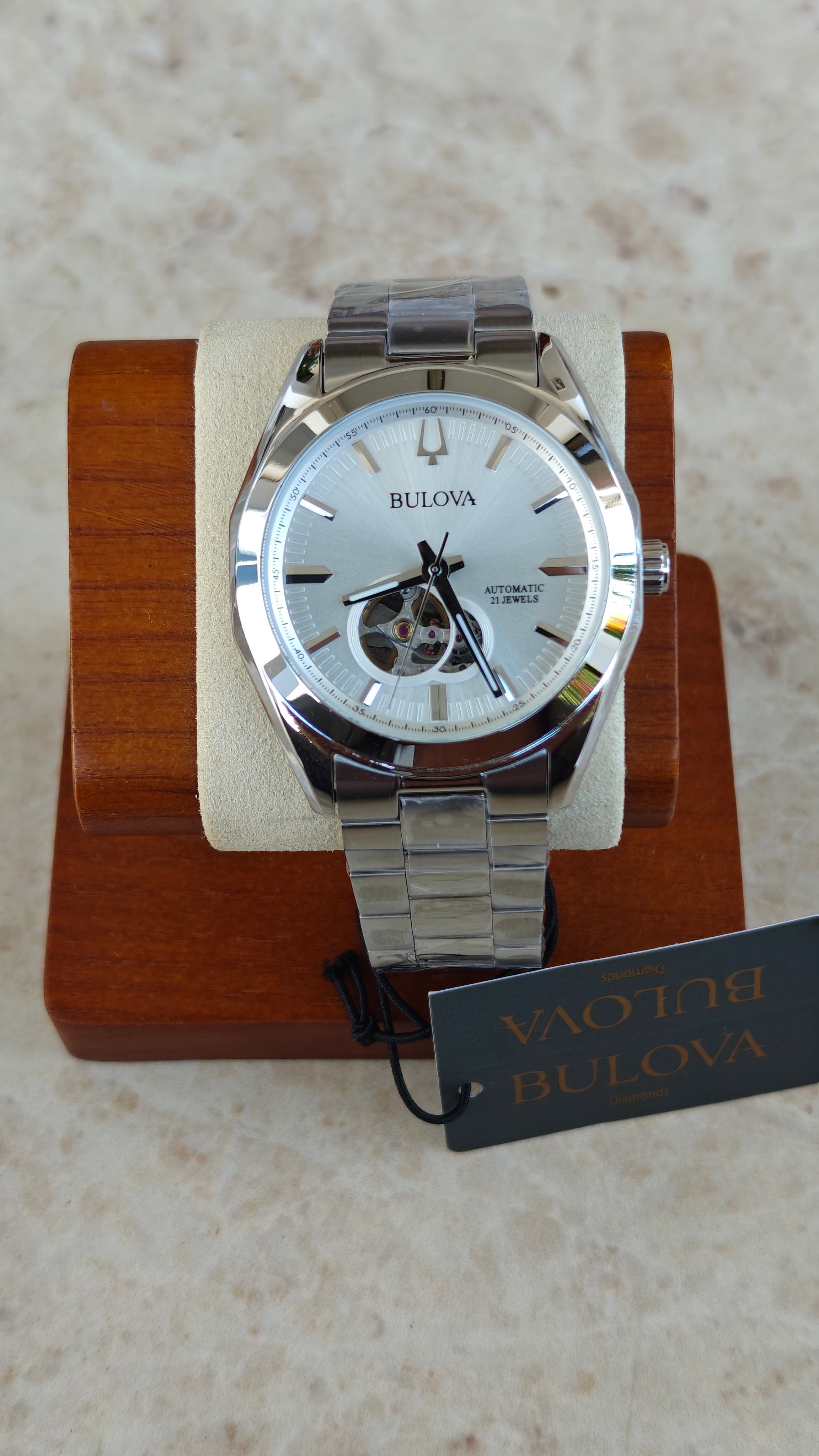 Bulova Surveyor 96A274 – Automático Silver Dial