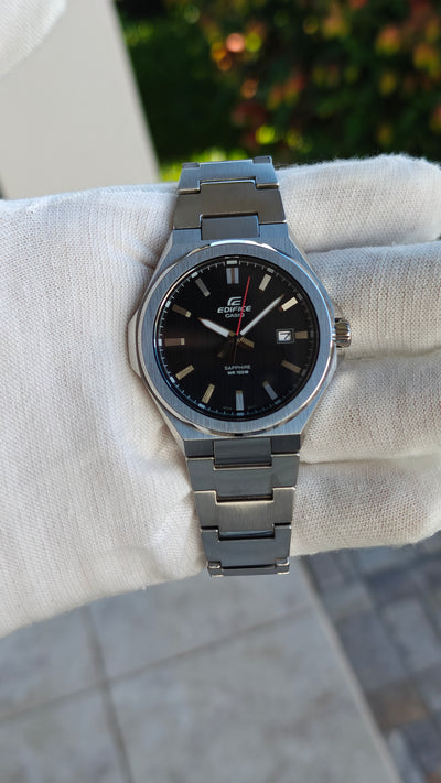 Casio Edifice EFB-108D-1AV – Cristal de Zafiro