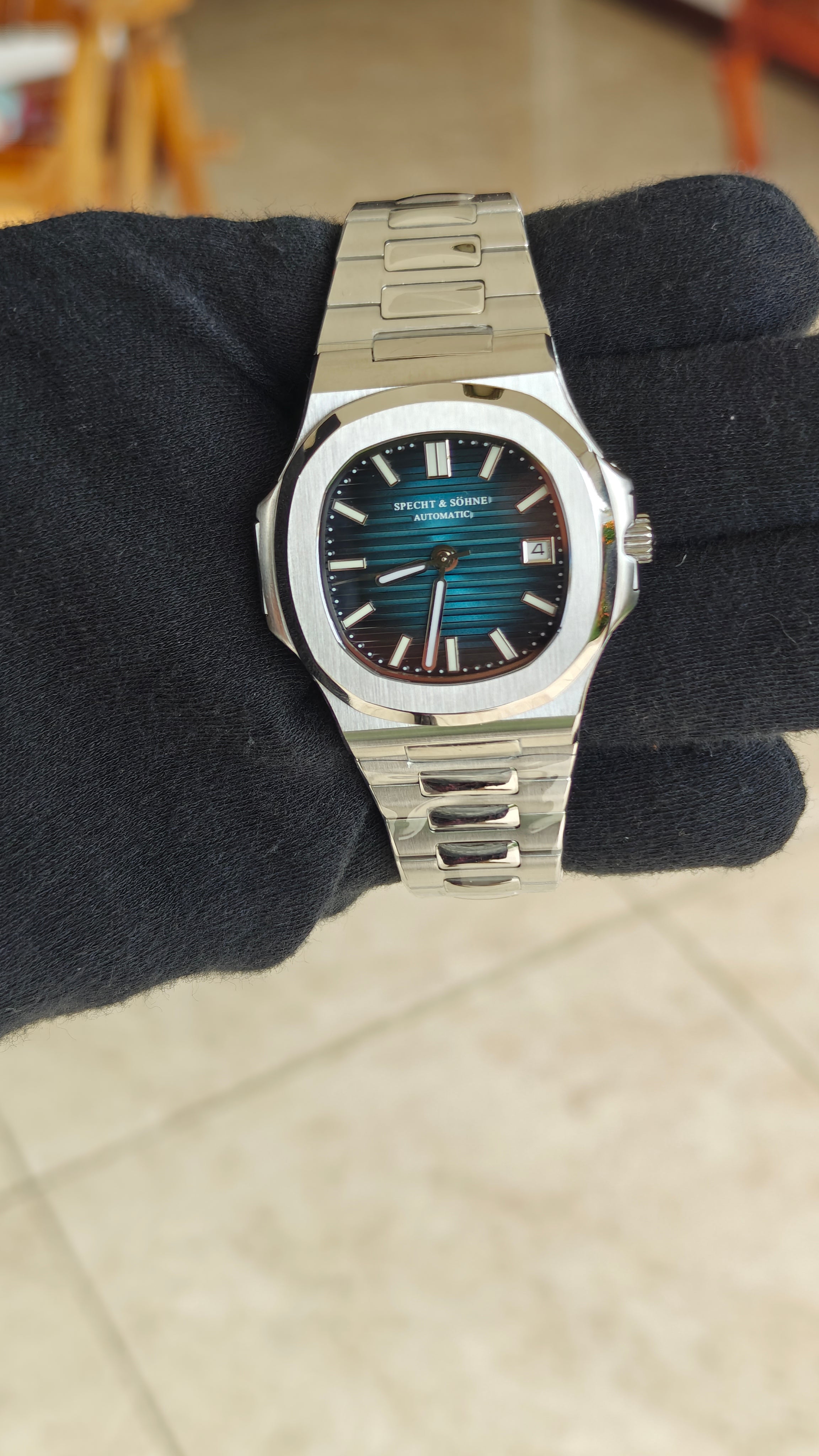 Specht & Söhne SP0002 – Homenaje al Patek Philippe Nautilus Azul