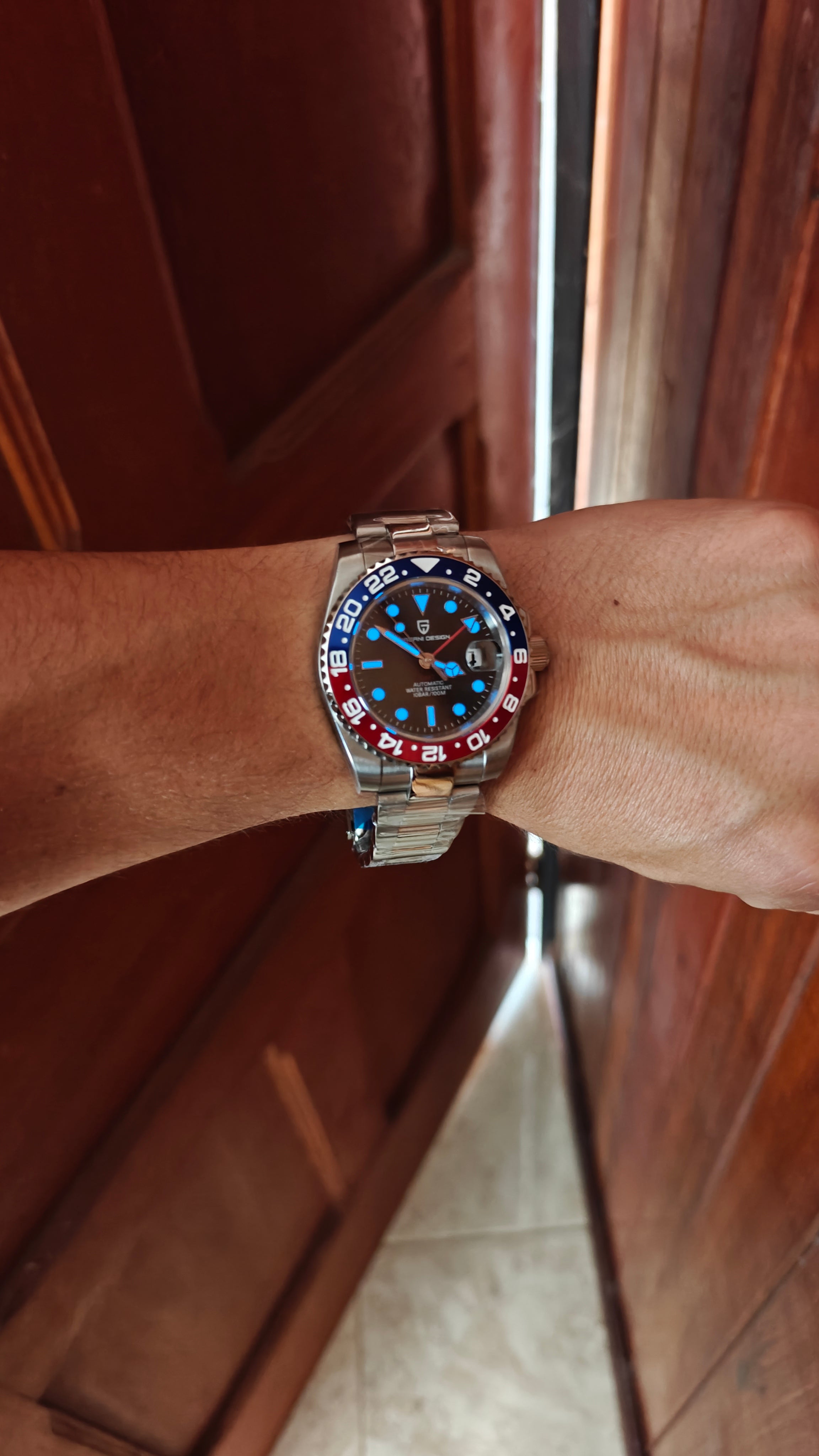 Pagani Design PD-1662 GMT (Homenaje al Rolex GMT Master II “Pepsi”)