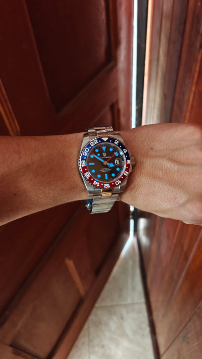 Pagani Design PD-1662 GMT (Homenaje al Rolex GMT Master II “Pepsi”)