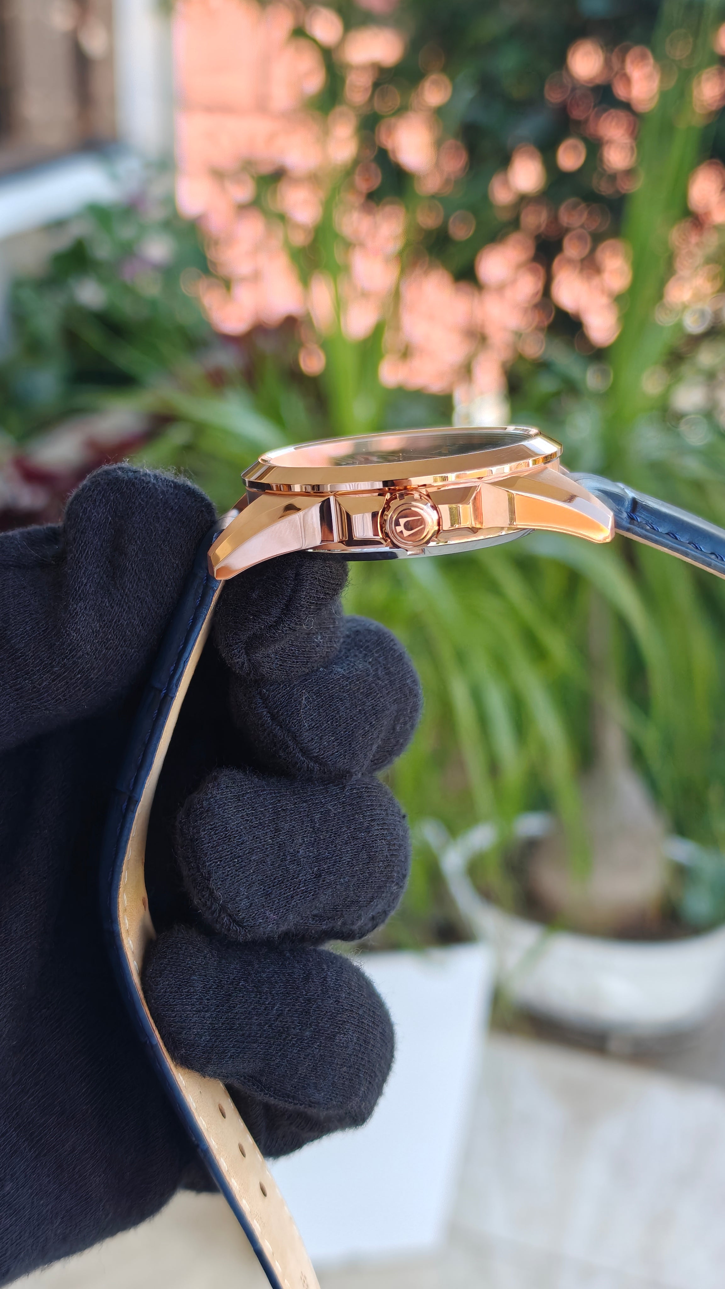Bulova Sutton 97A161 – Automatic Skeleton Rose Gold & Blue