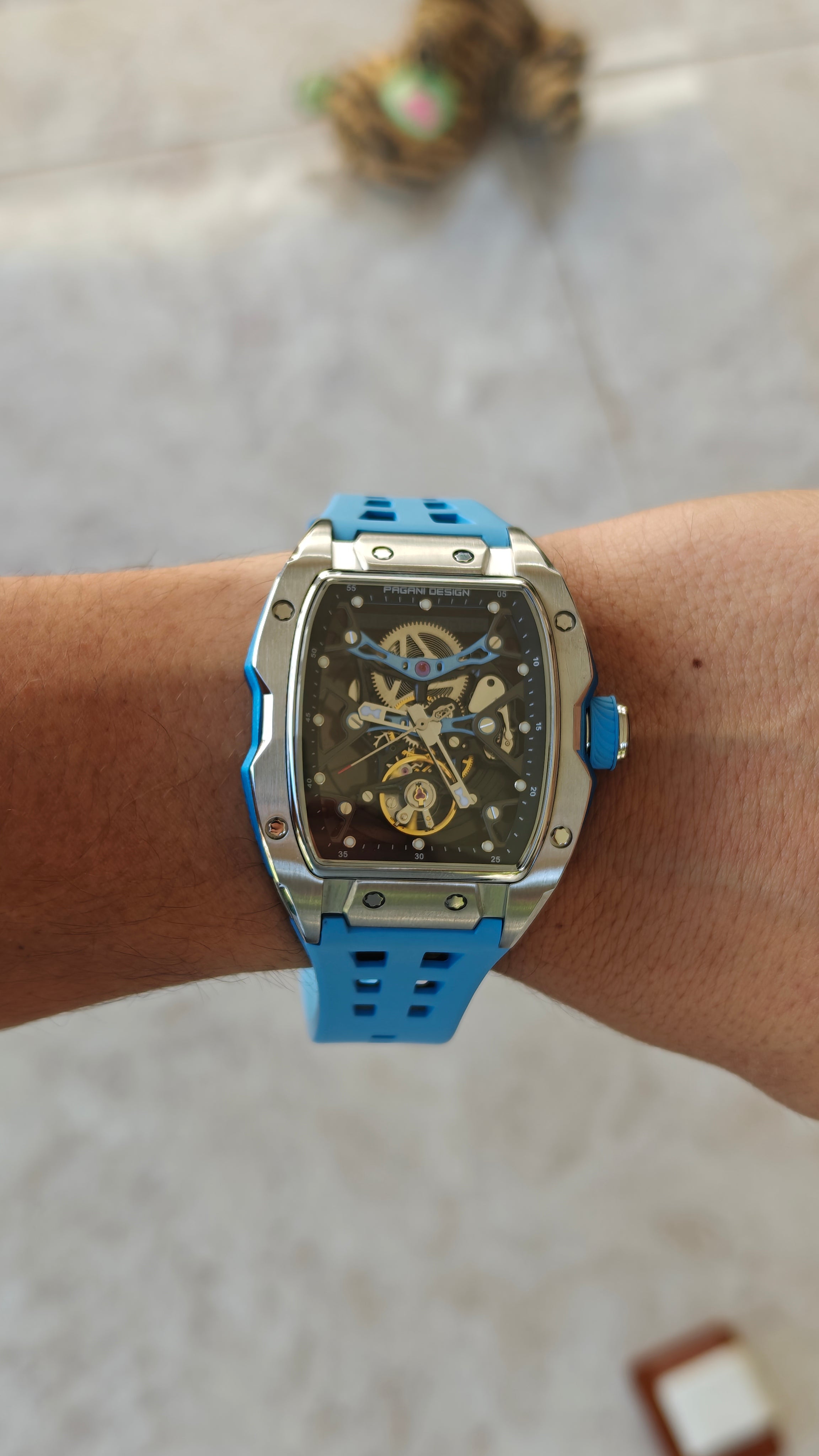 Pagani Design Y18 Skeleton Automático – Homenaje al Richard Mille RM 055